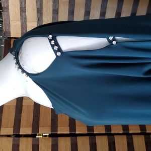 INC Green Diamond split shoulder stretch top